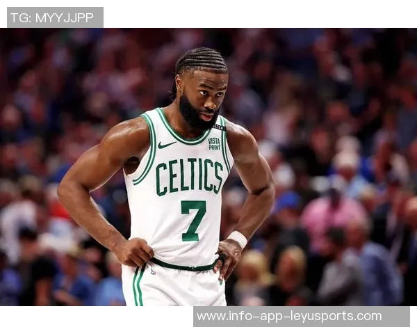 杰伦布朗直播揭秘比赛收入惊人每场可达五十万美元