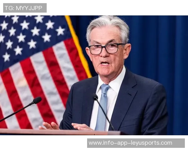 鲍威尔高效表现28分正负值15却未能带队获胜令人唏嘘 鲍威尔高效表现28分正负值15却未能带队获胜令人唏嘘